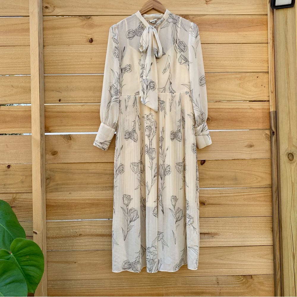 A New Day Cream Floral Midi Dress